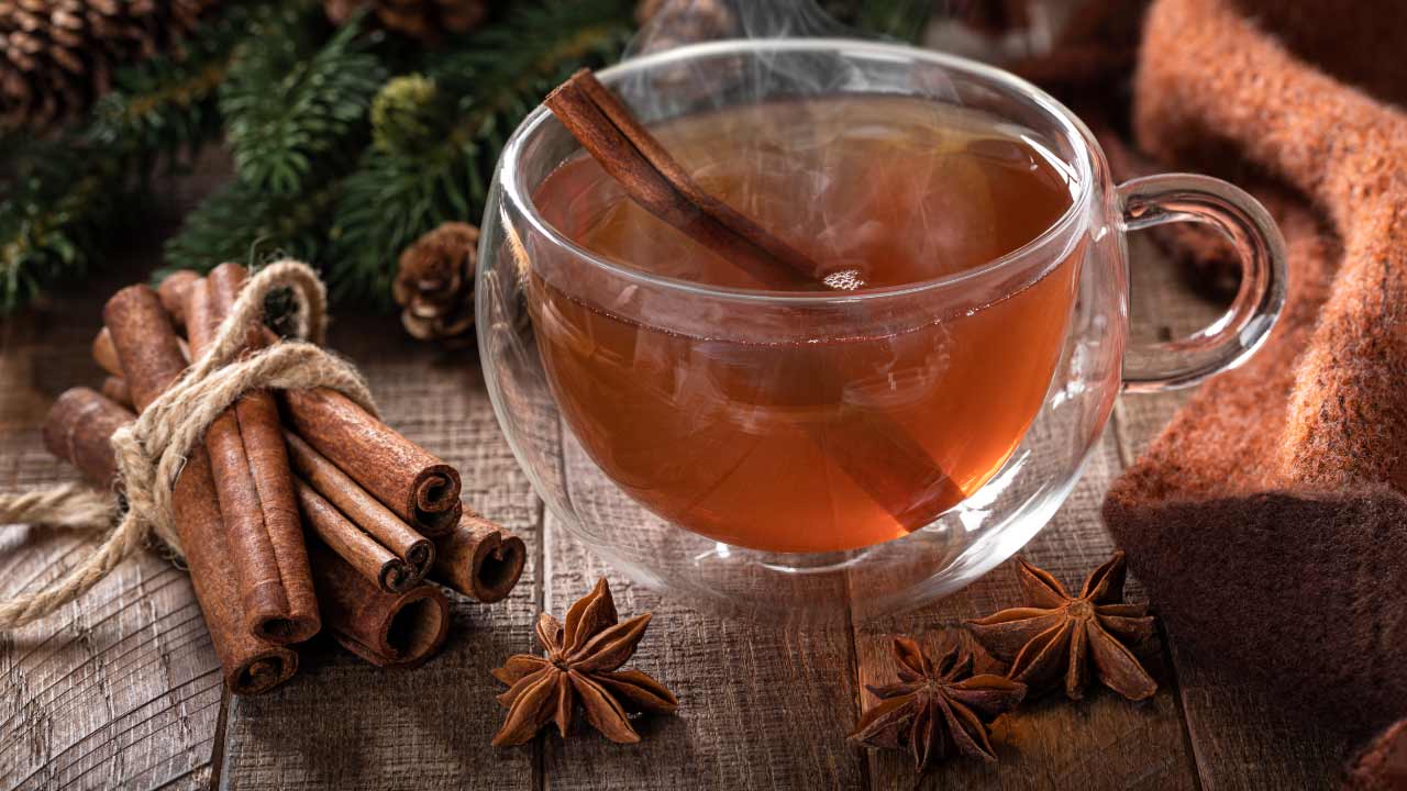 cinnamon tea and sticks